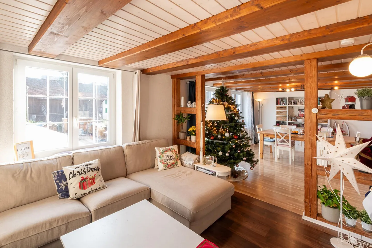 Grande casa unifamiliare con giardino esposto a sud - Foto 9 di 24