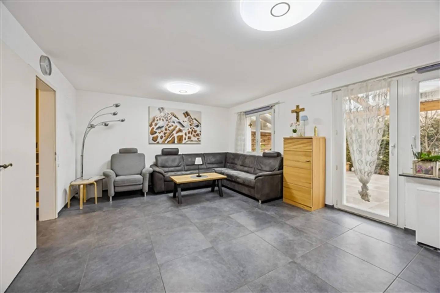 Casa a schiera di 5,5 stanze con grande terrazza - Foto 1 di 13