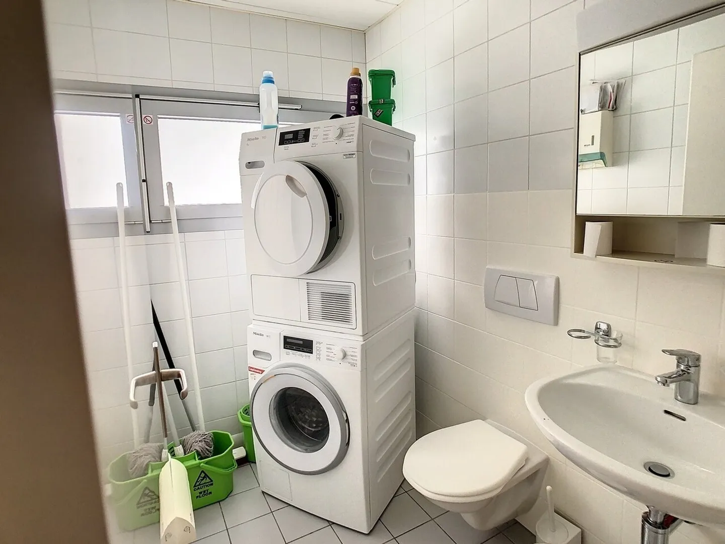 Appartamento ammobiliato in affitto - Foto 4 di 5