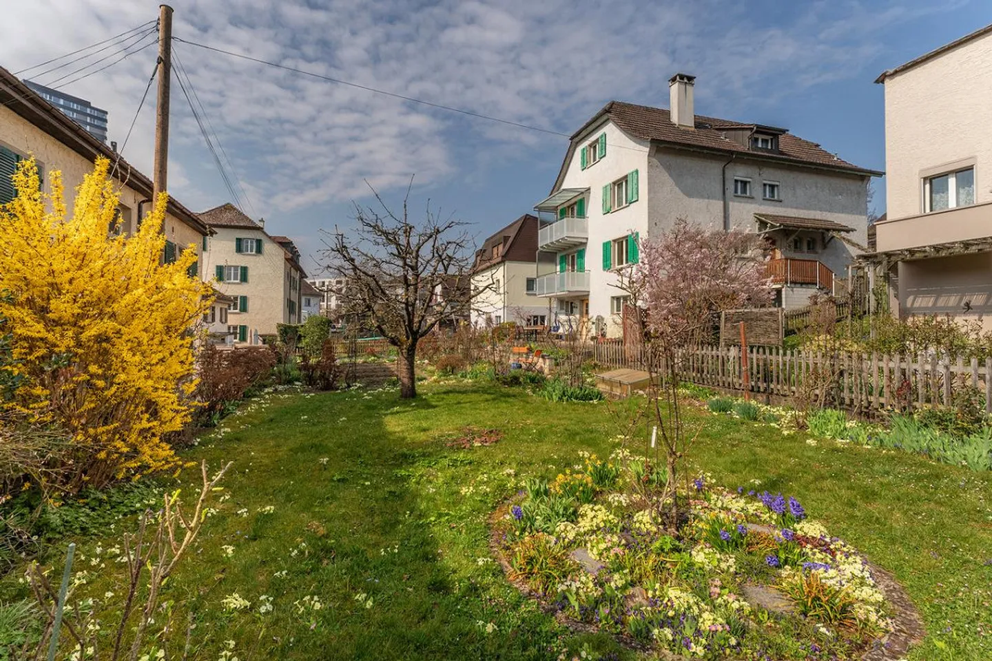 Versatile property with a wonderful garden - Photo 14 of 14