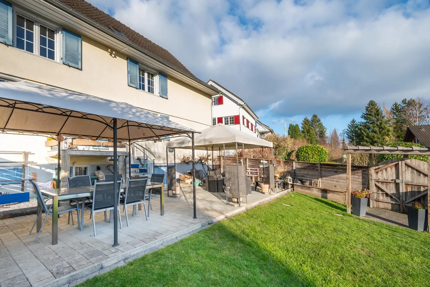 Grande casa unifamiliare con giardino esposto a sud - Foto 6 di 24