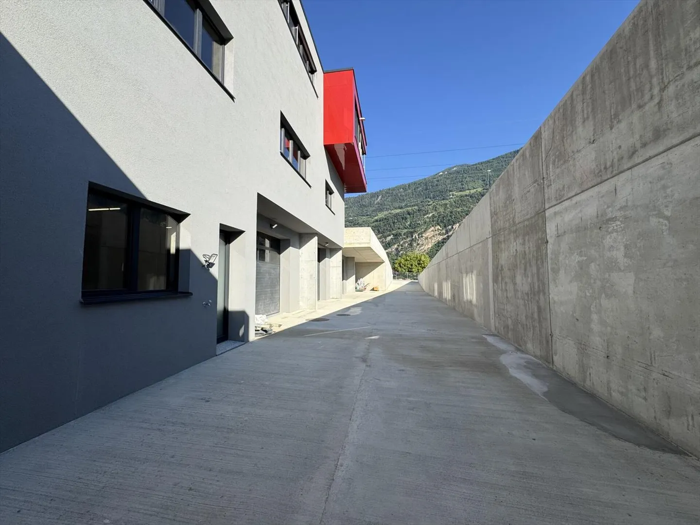 Laboratorio/magazzino nella zona industriale - Foto 2 di 10