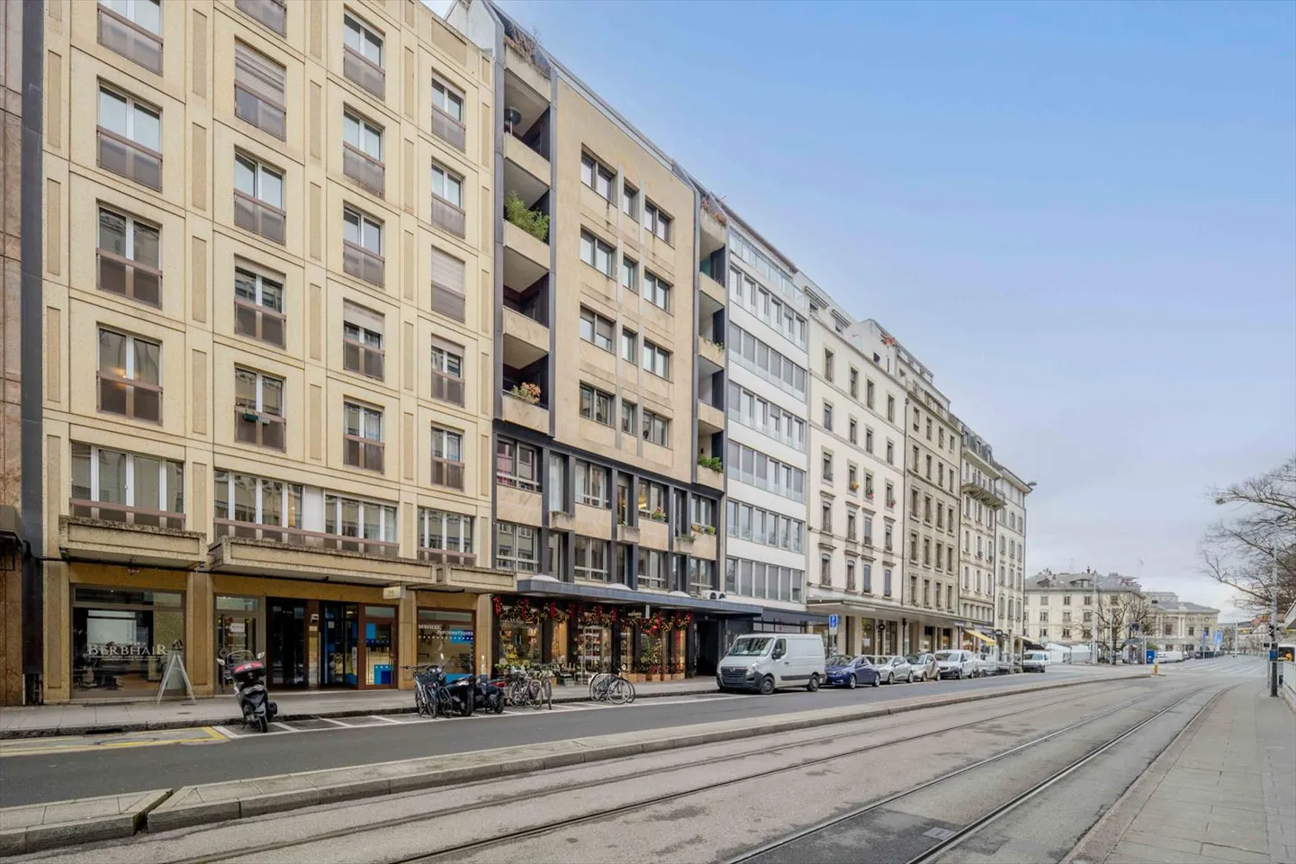 Appartamento 4 locali - Foto 1 di 9