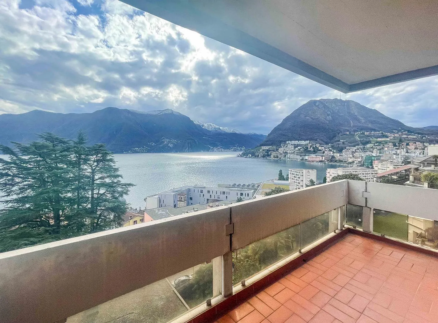 3.5 locali con splendida vista lago a Lugano - Foto 1 di 8