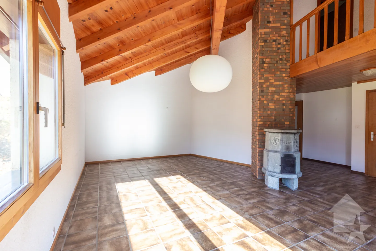Villa 6.5 camere di 150 m2 abitabili situata su un bel terreno - Foto 5 di 18