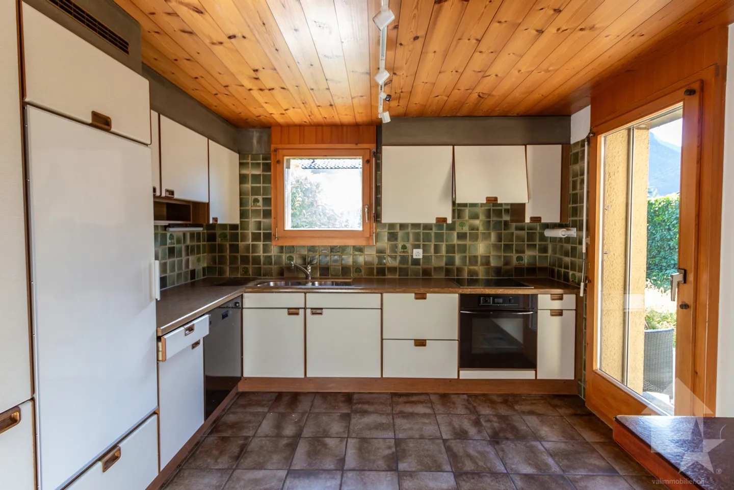Villa 6.5 camere di 150 m2 abitabili situata su un bel terreno - Foto 8 di 18