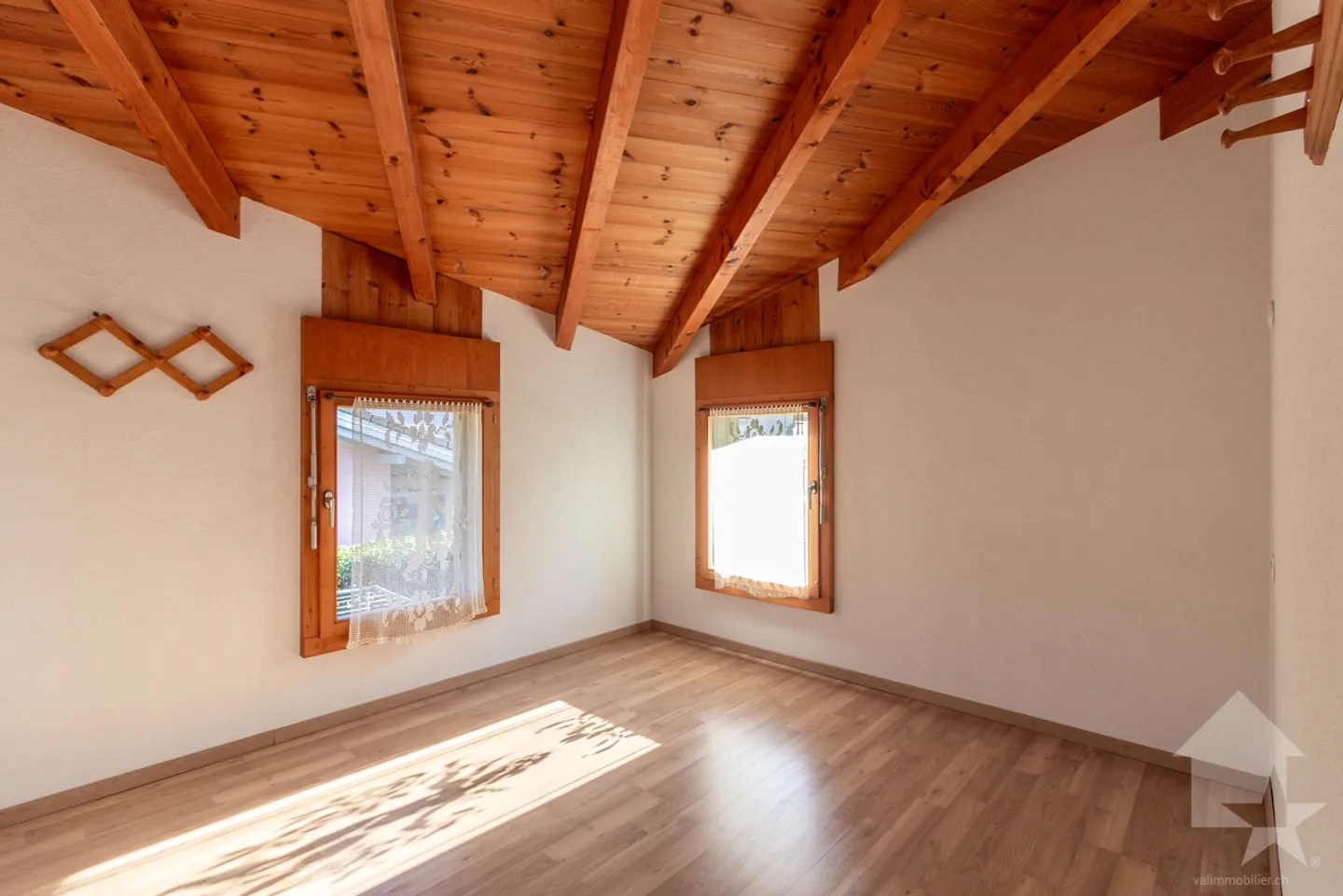 Villa 6.5 camere di 150 m2 abitabili situata su un bel terreno - Foto 11 di 18