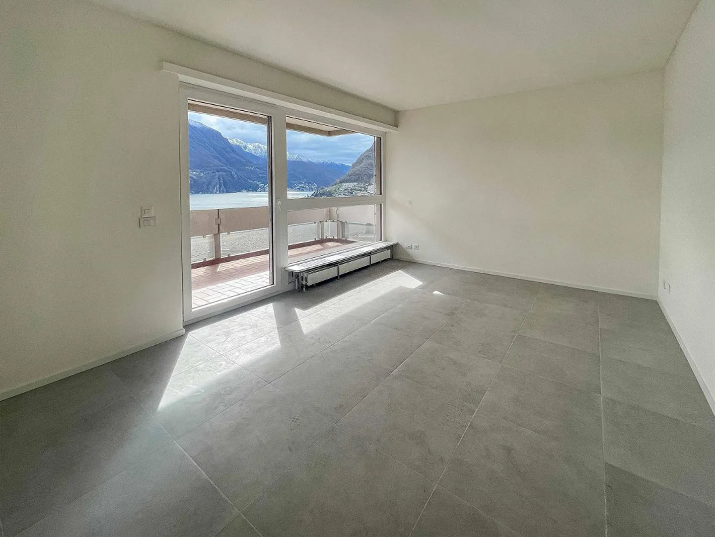 3.5 locali con splendida vista lago a Lugano - Foto 2 di 8