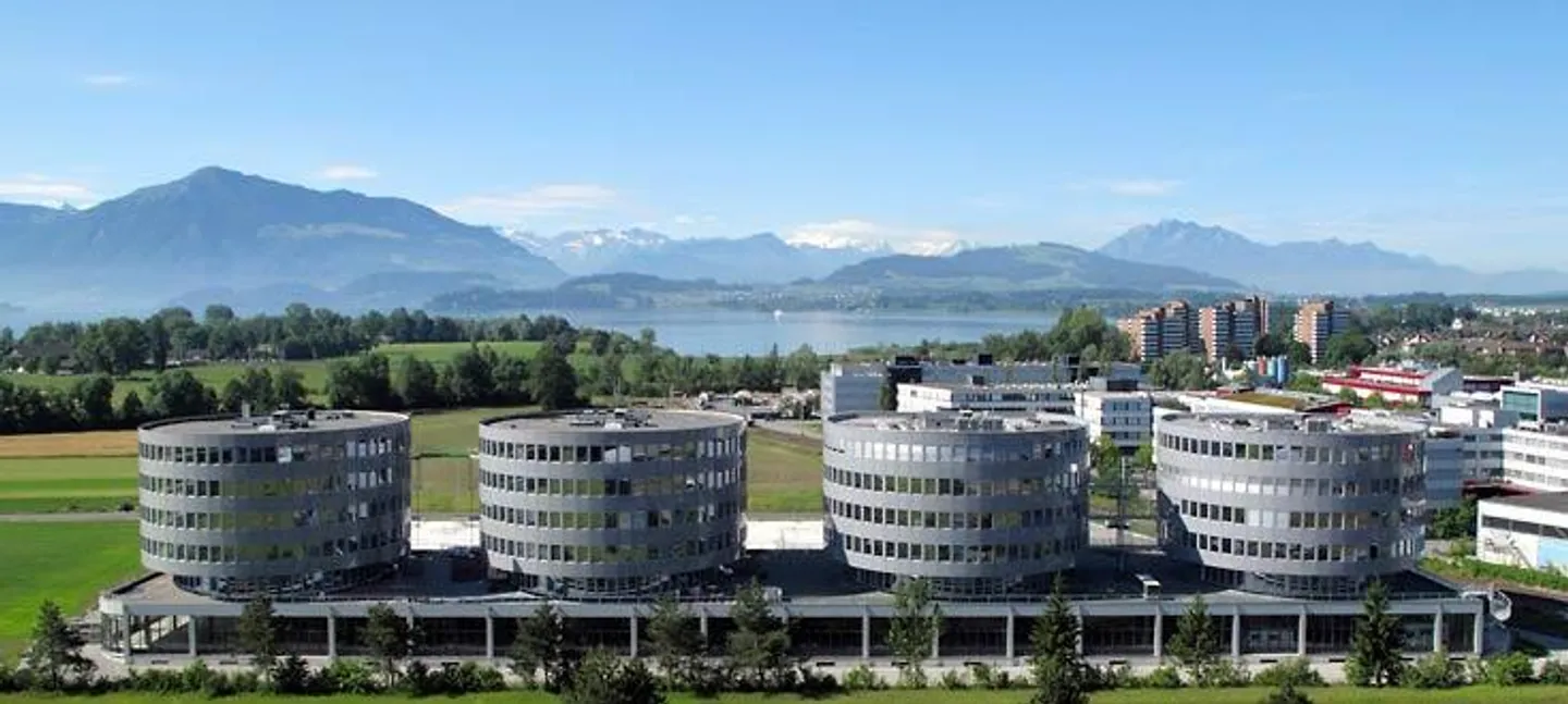 Einzigartige Büroflächen in Zug - Foto 1 von 10