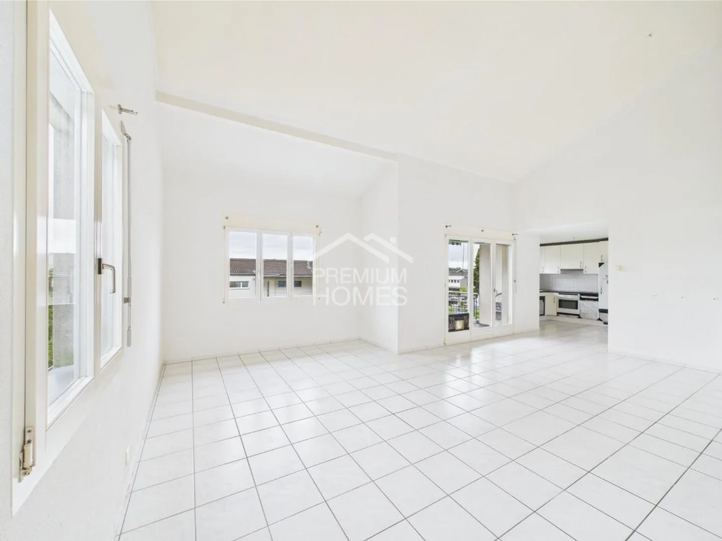 Wohnung kaufen - Foto 2 von 9