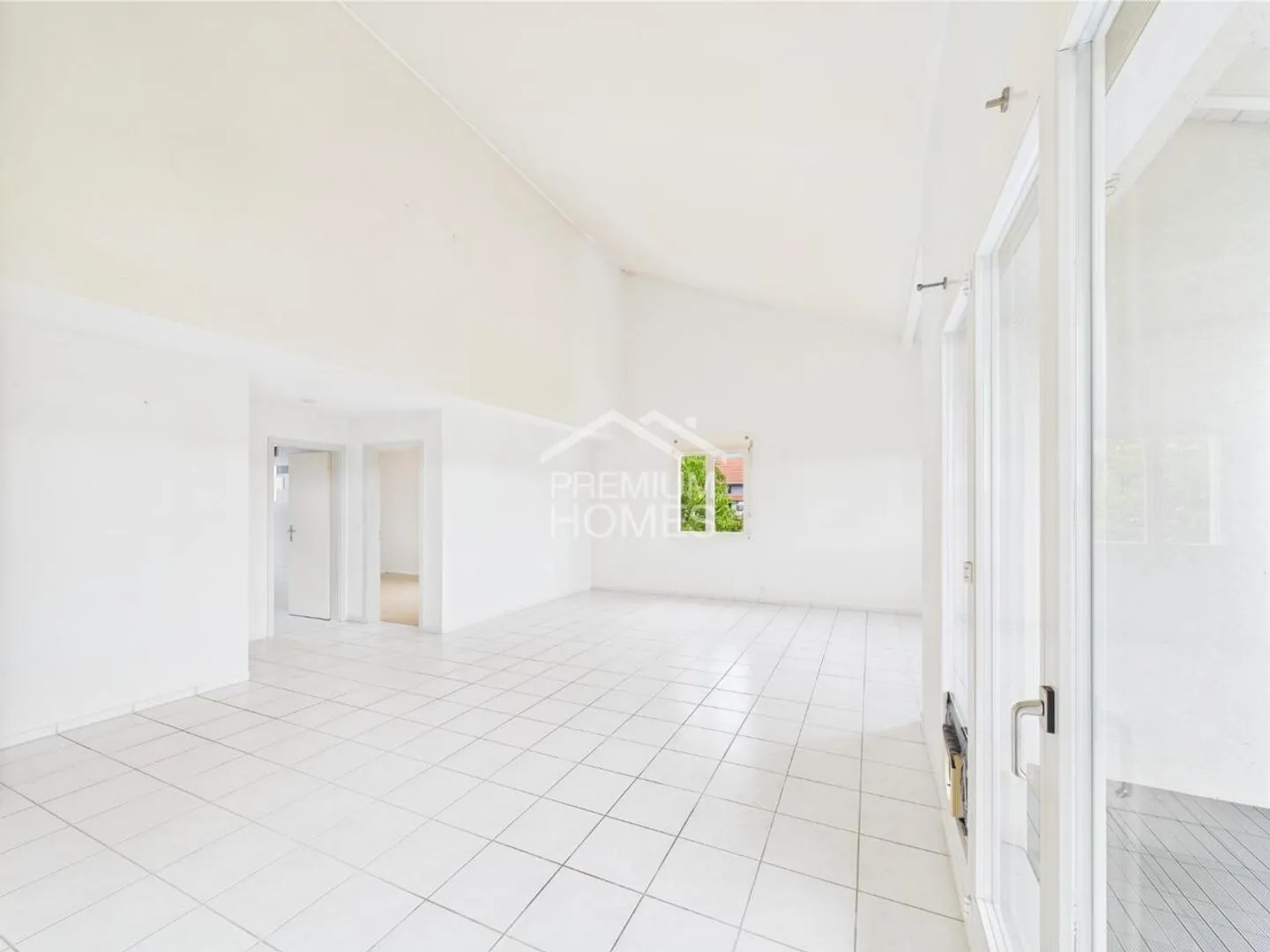 Wohnung kaufen - Foto 3 von 9