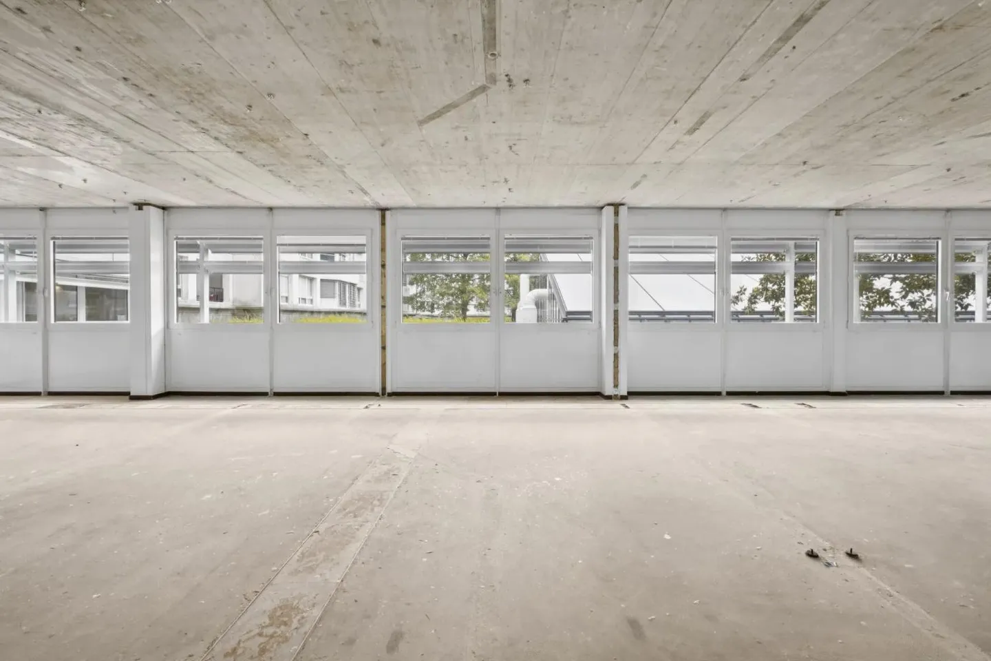 Office Spaces in Charmilles - Photo 6 of 13