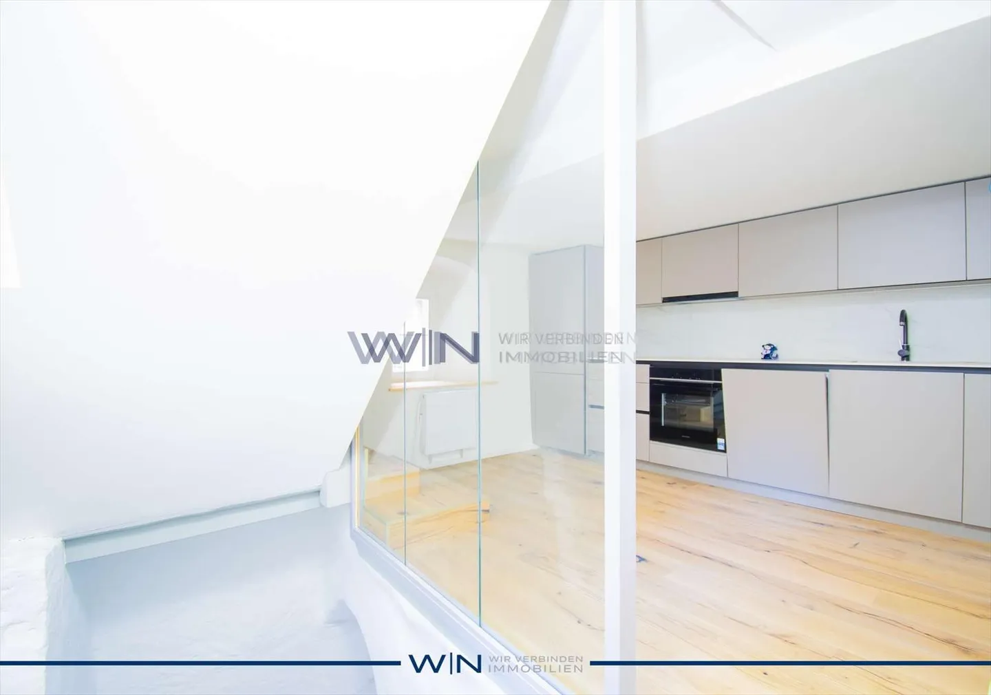 House with 5 rooms - Photo 5 of 10