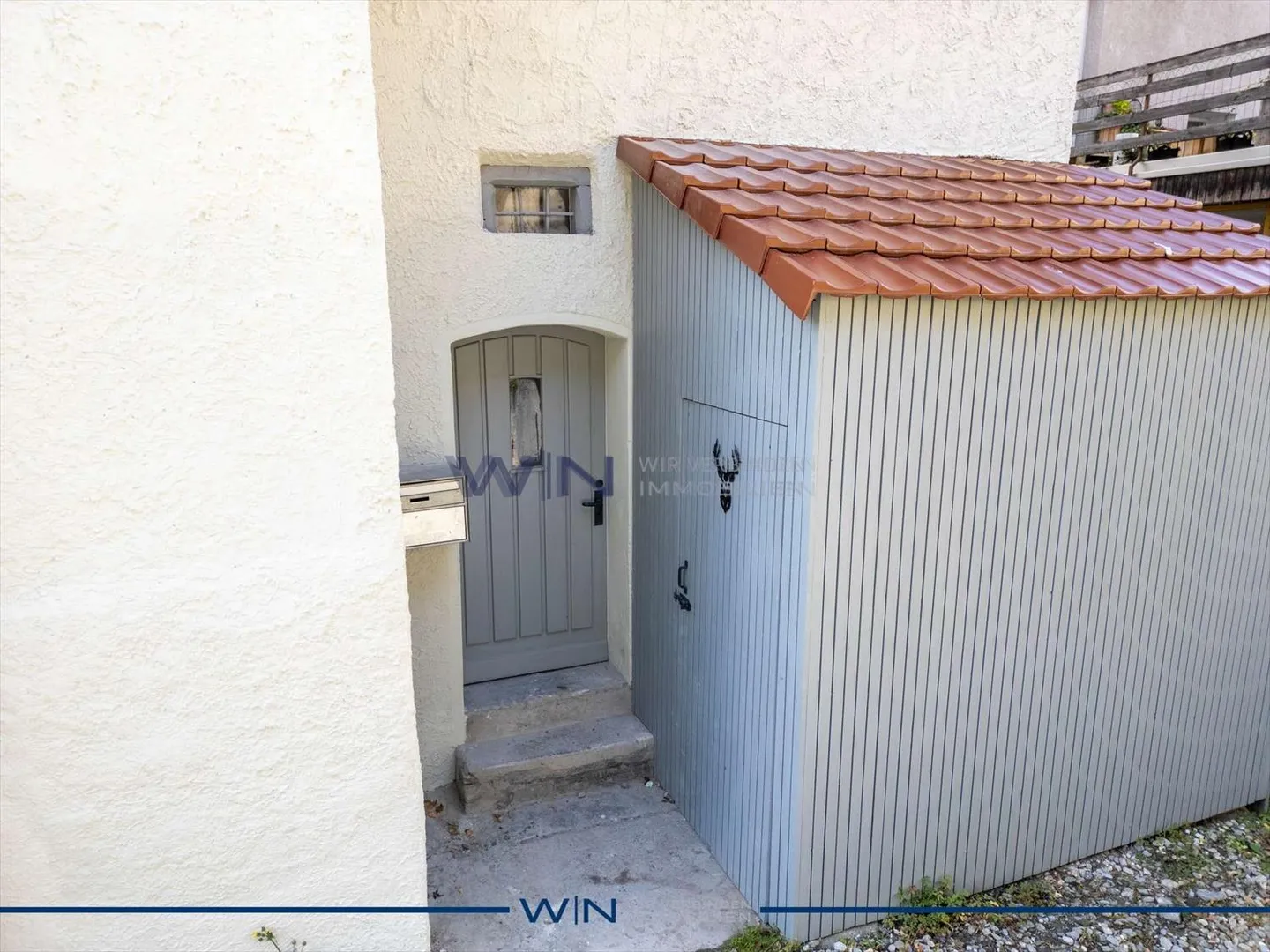 House with 5 rooms - Photo 8 of 10