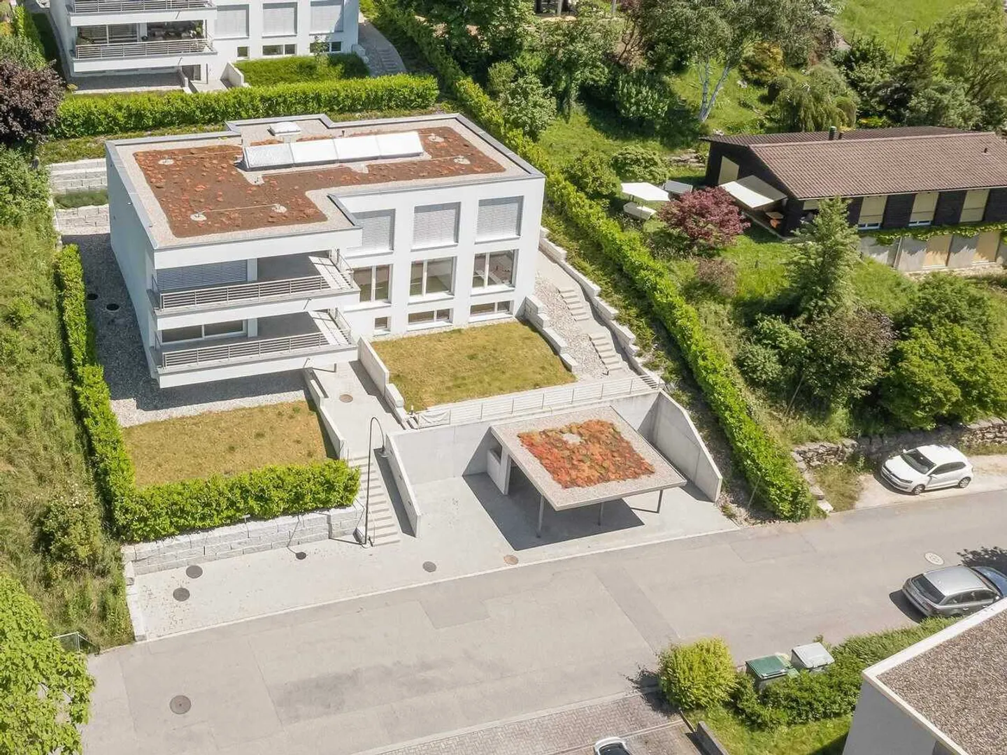 Moderne Terrassenwohnung mit Büro - Foto 2 von 13