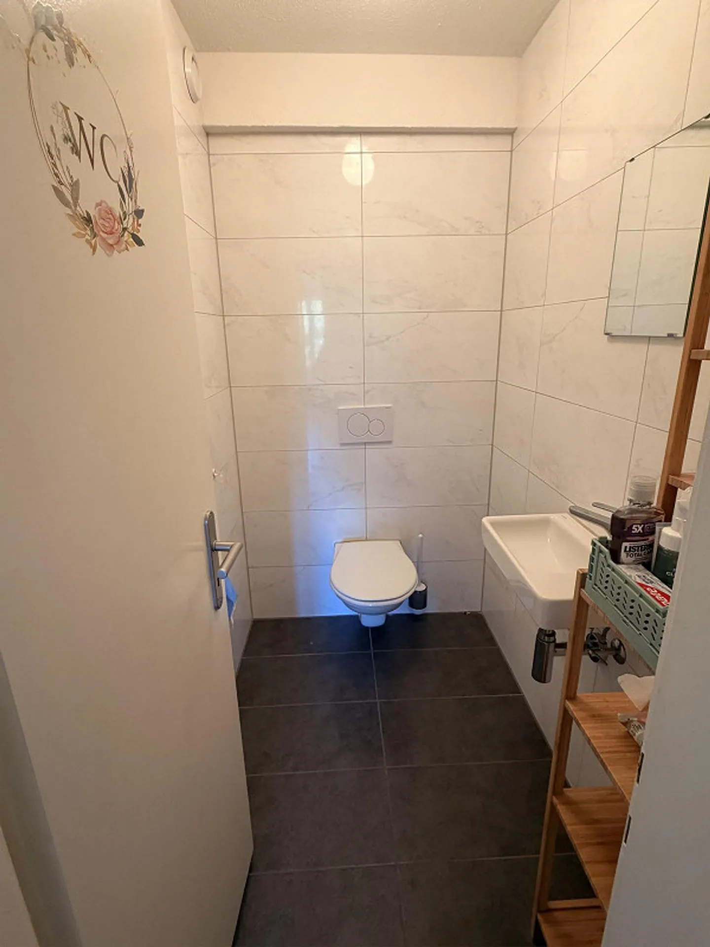Geräumige Wohnung mit Balkon - Foto 4 von 9