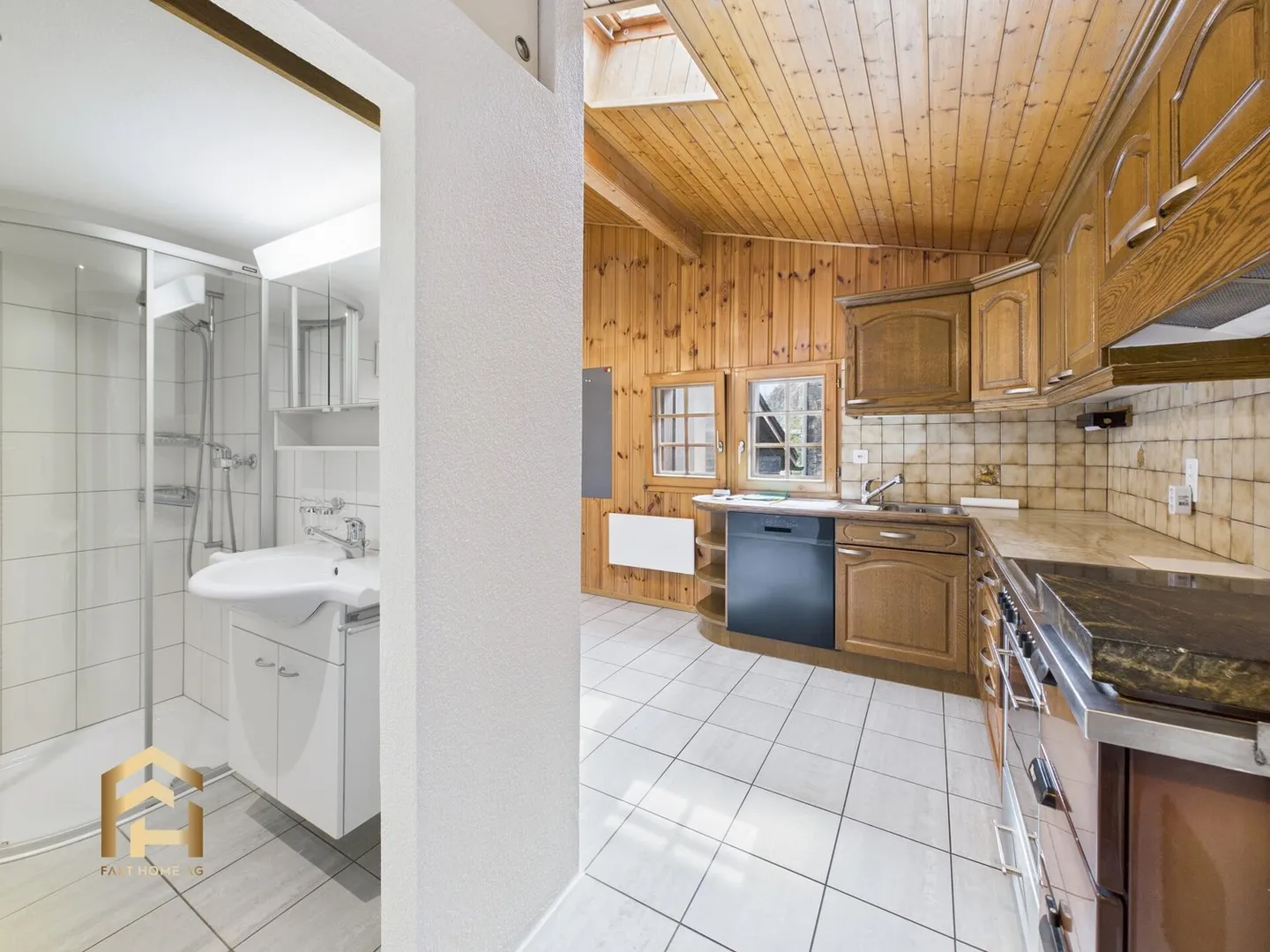 Charmante appartement de 4.5 pièces avec potentiel d'extension au cœur du village - Photo 7 sur 13