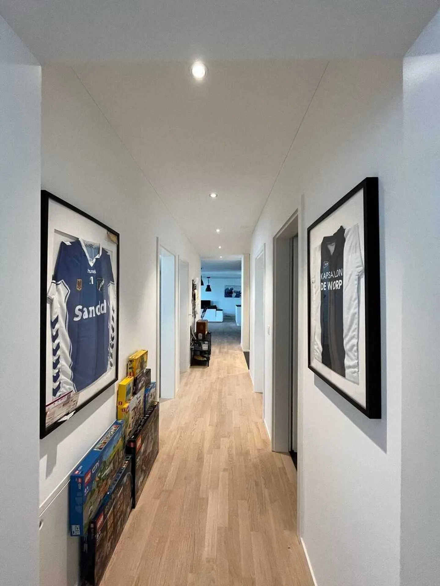 Moderne Terrassenwohnung mit Büro - Foto 12 von 13