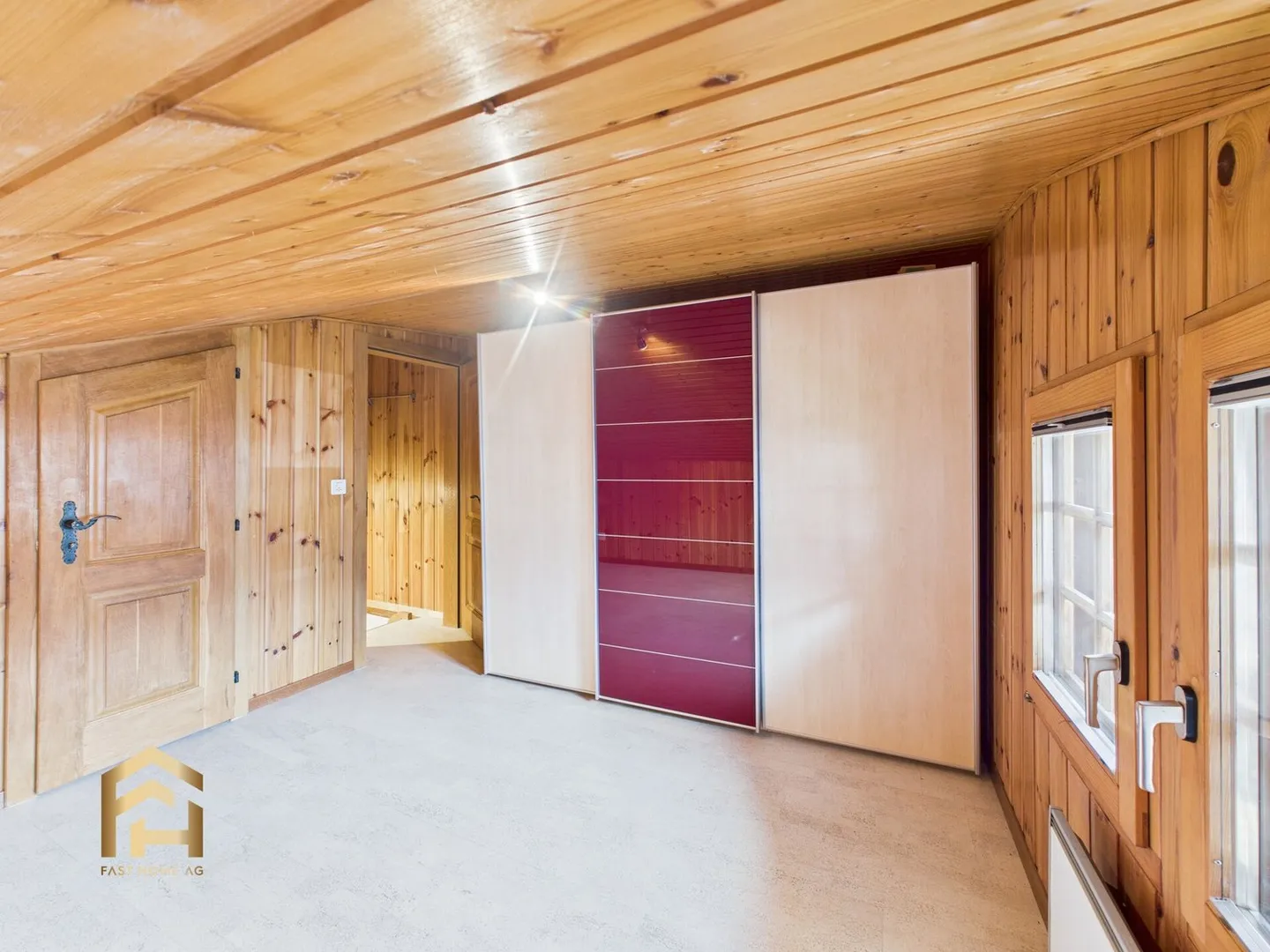 Charmante appartement de 4.5 pièces avec potentiel d'extension au cœur du village - Photo 12 sur 13