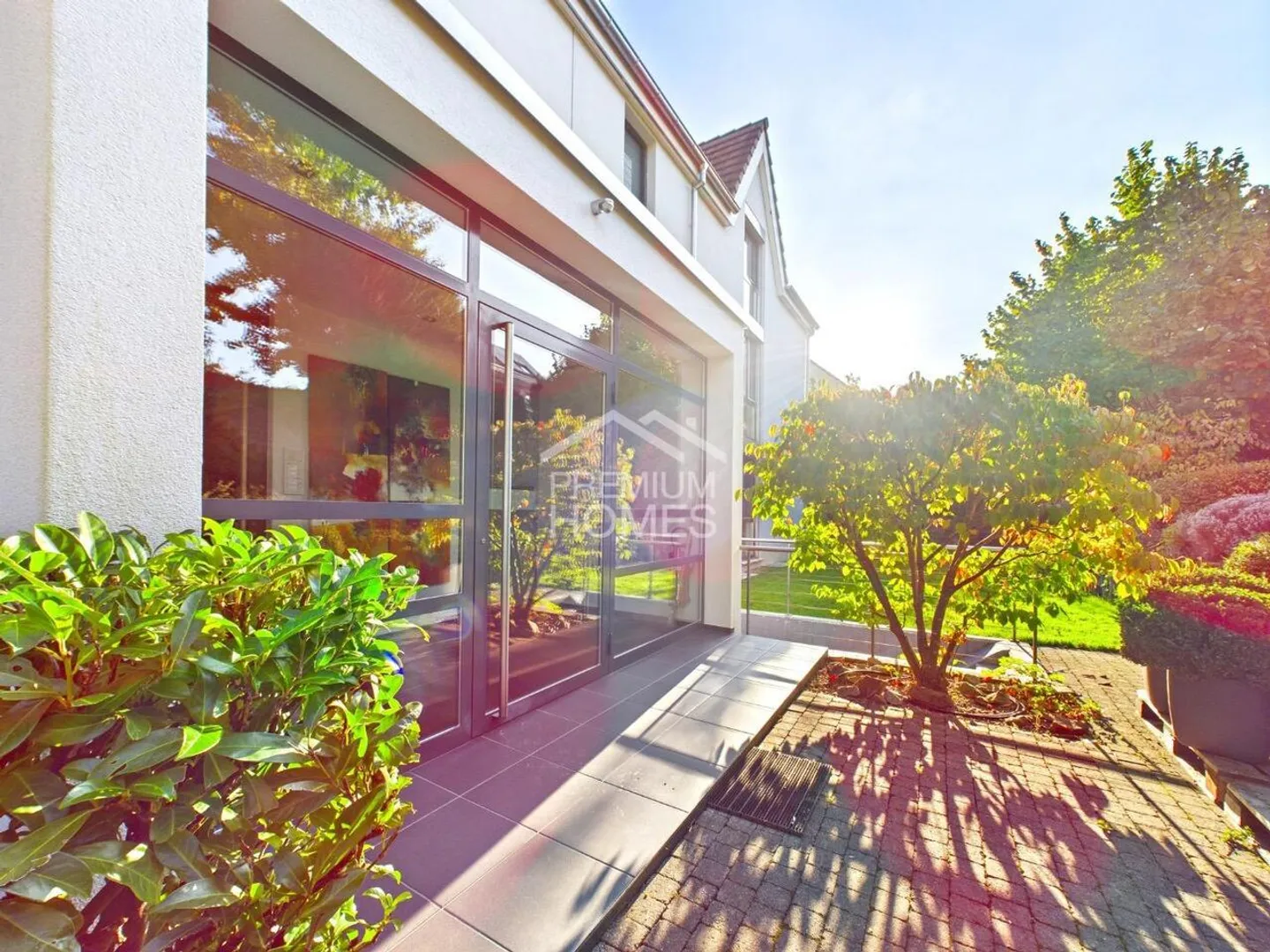 Appartamento in vendita - Foto 2 di 13