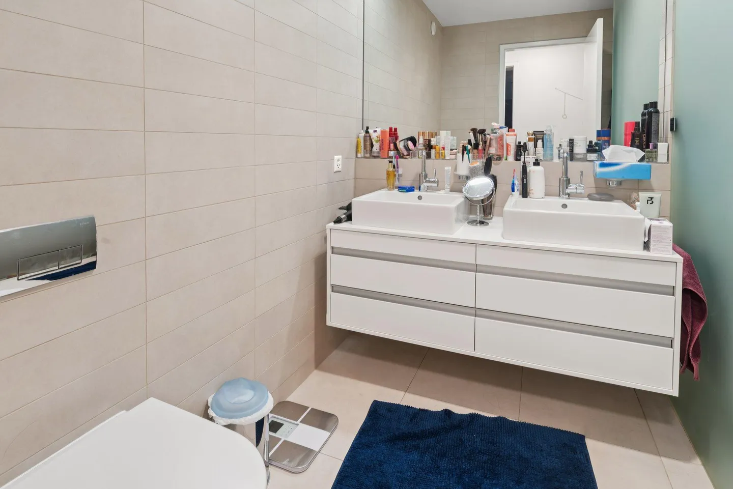 Wunderschöne Wohnung mit 3 Schlafzimmern in einem hochwertigen Gebäude - Foto 7 von 16