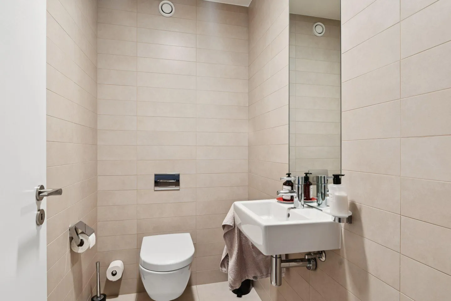 Wunderschöne Wohnung mit 3 Schlafzimmern in einem hochwertigen Gebäude - Foto 11 von 16