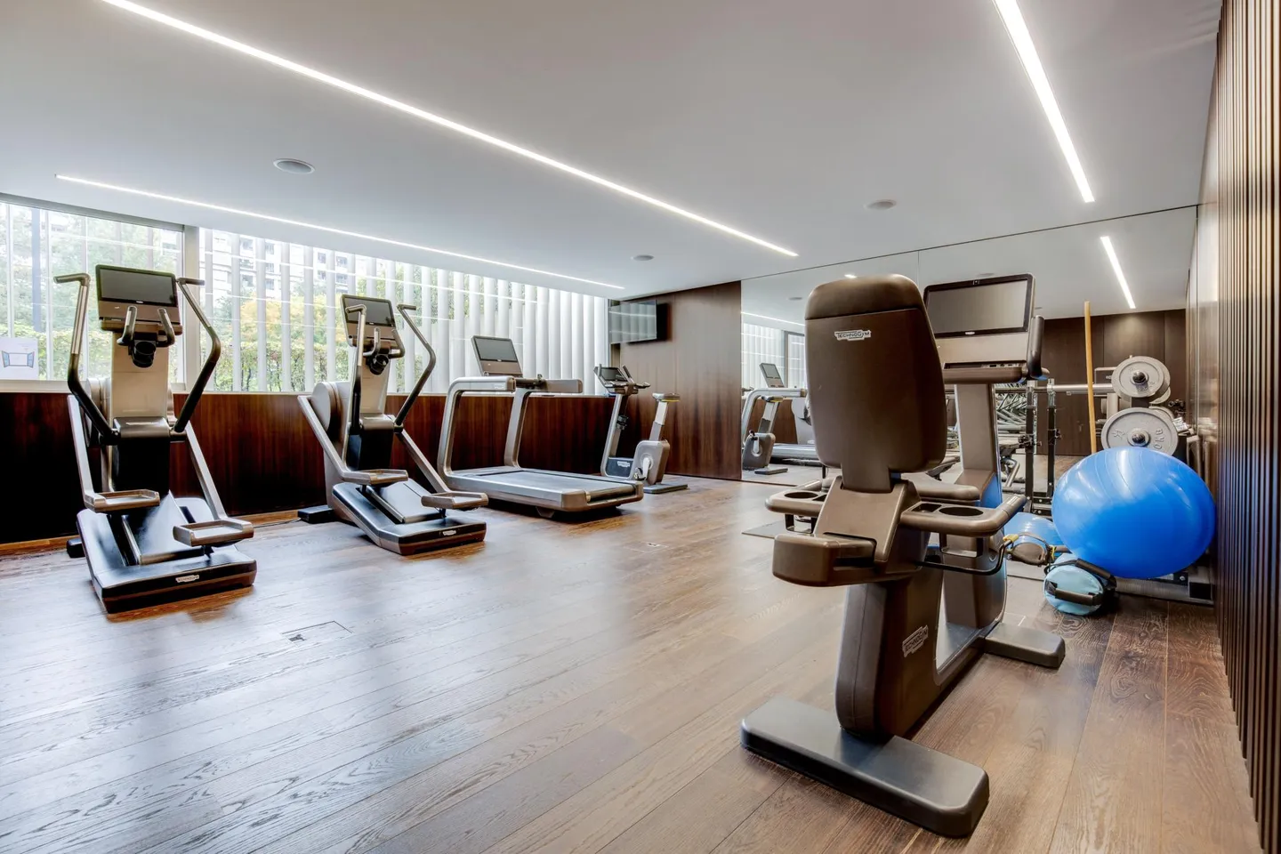 Wunderschöne Wohnung mit 3 Schlafzimmern in einem hochwertigen Gebäude - Foto 16 von 16