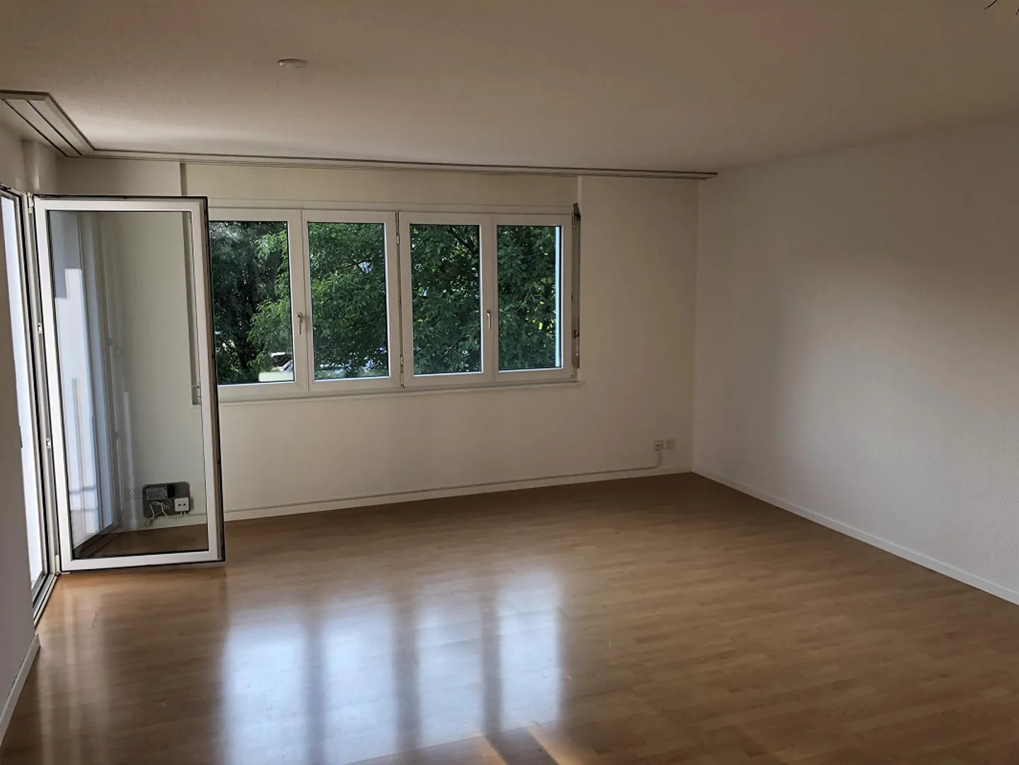 Appartamento 3 camere in una posizione tranquilla - Foto 5 di 9