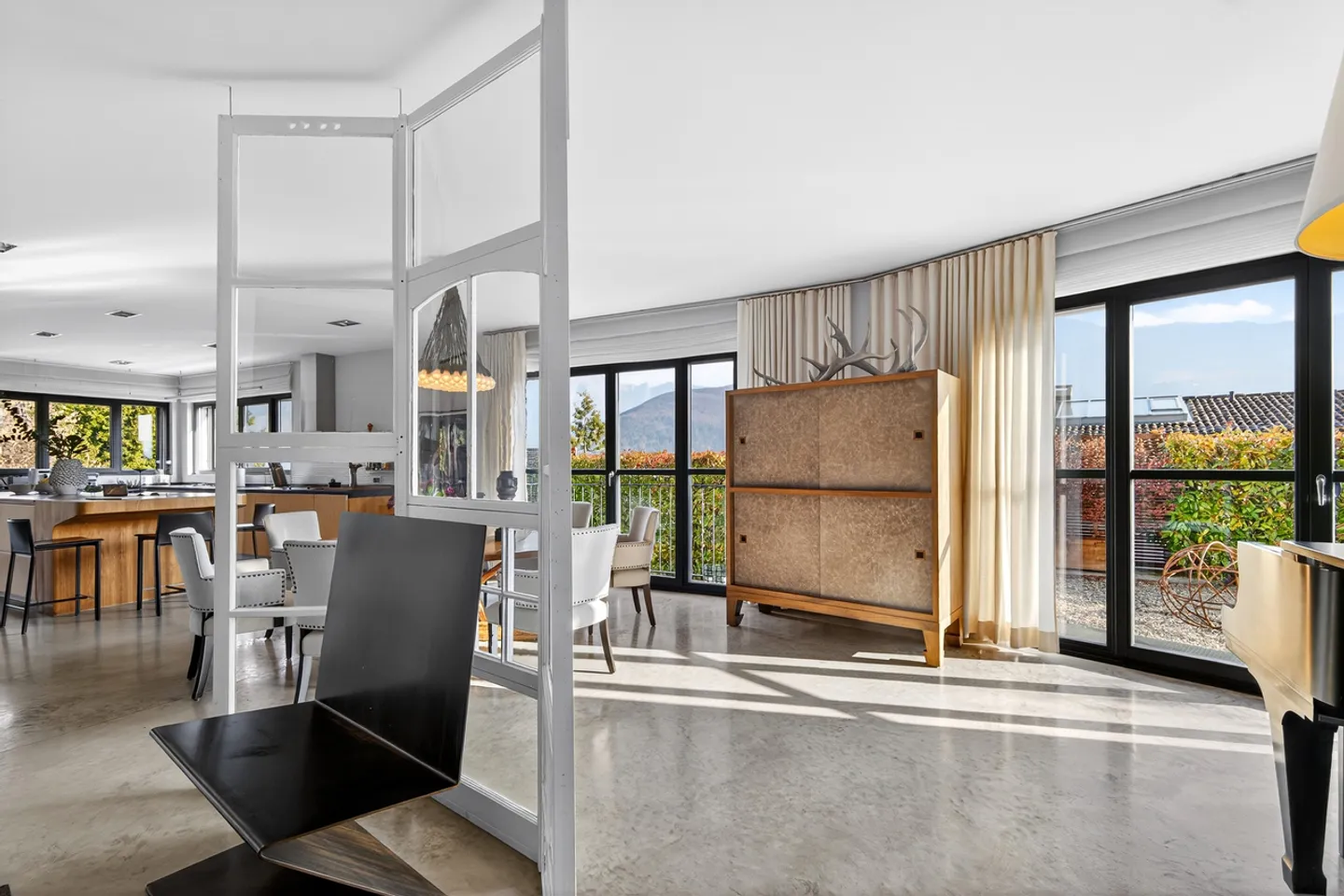 Luxusvilla mit Atemberaubendem Blick - Foto 5 von 16