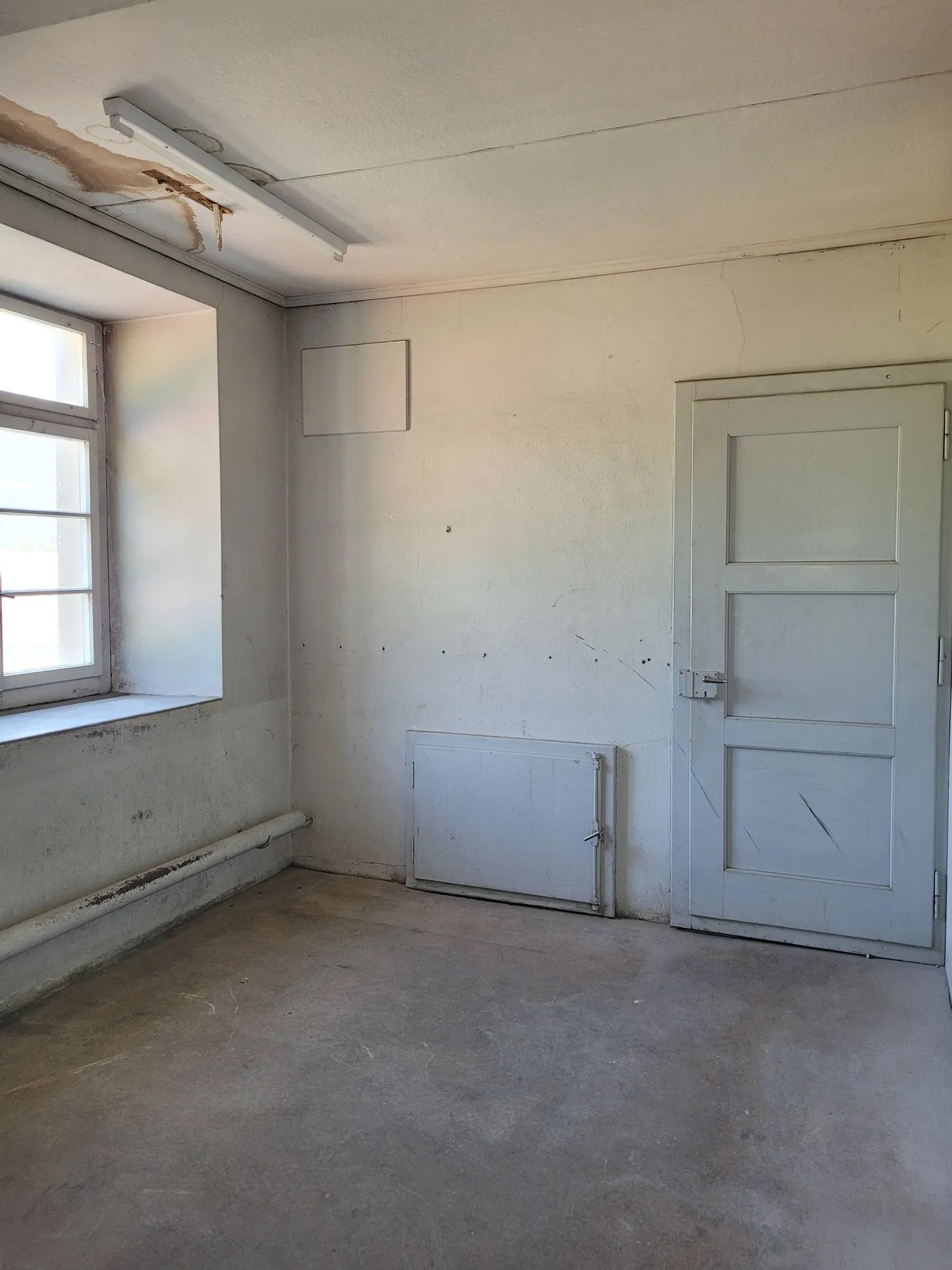 Edificio ad uso misto in affitto - Foto 1 di 3