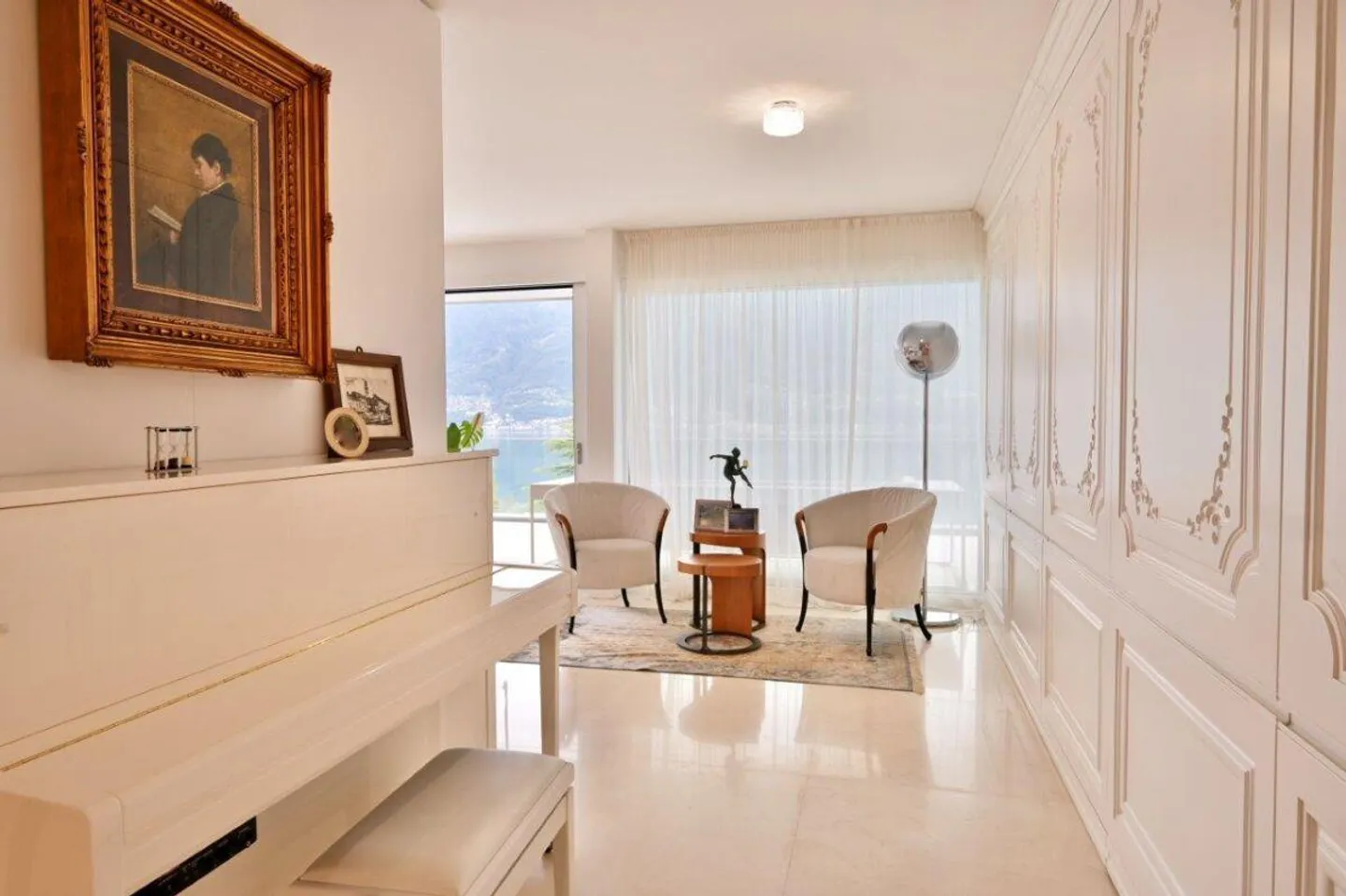 Lussuoso Attico Duplex con Vista Lago - Foto 9 di 23