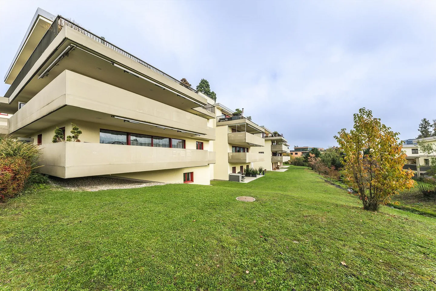 3.5 Zimmer Eigentumswohnung im Erdgeschoss - Foto 1 von 24