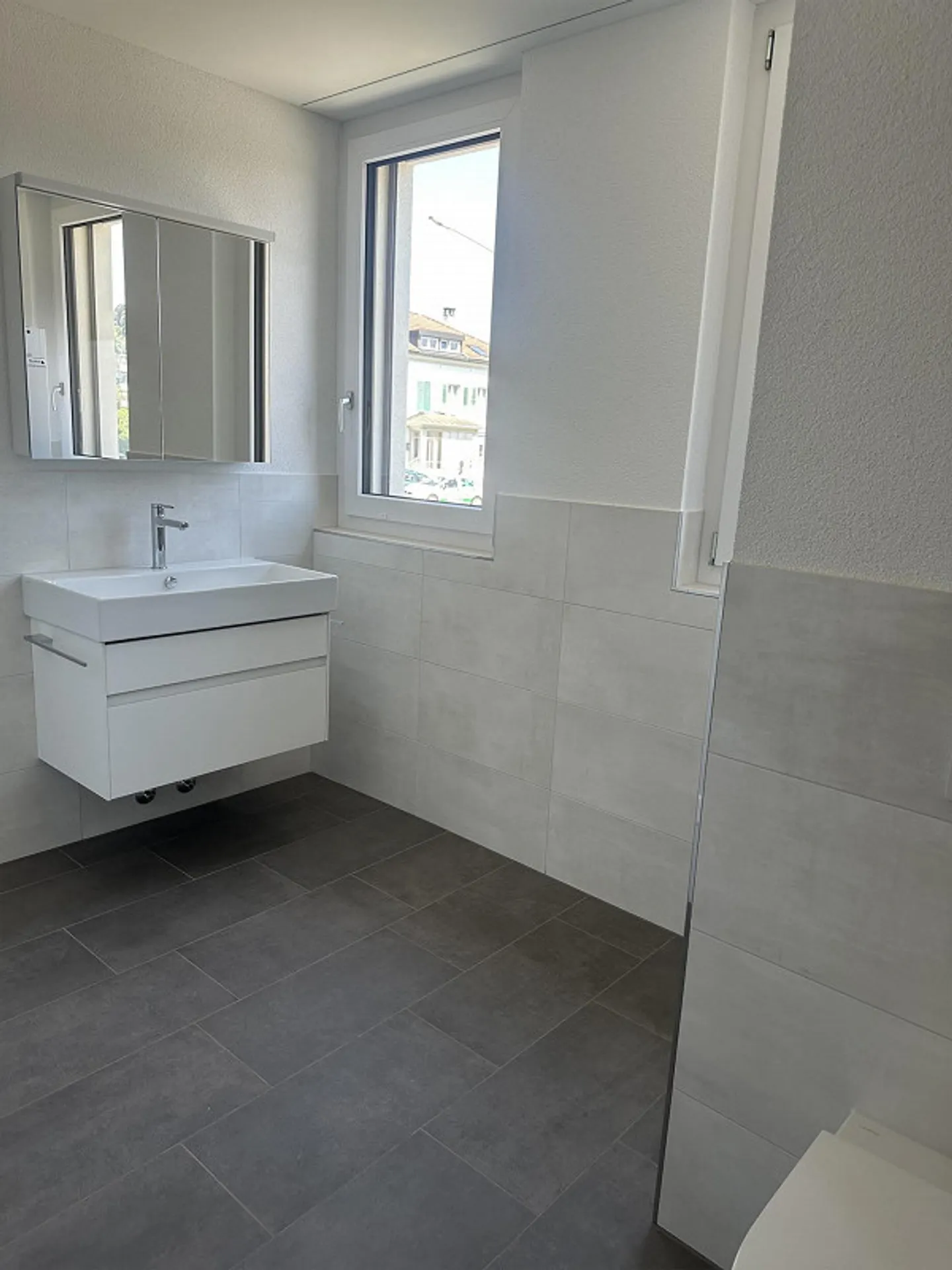 Charmante Wohnung mit Parkplatz - Foto 6 von 6