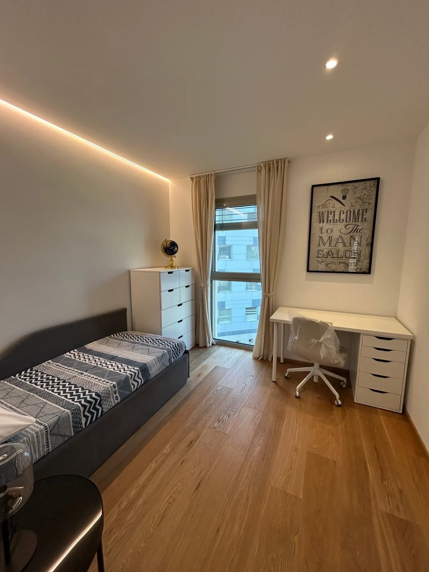 Luxury penthouse with terrace and jacuzzi in Massagno – Available immediately - Photo 22 of 22