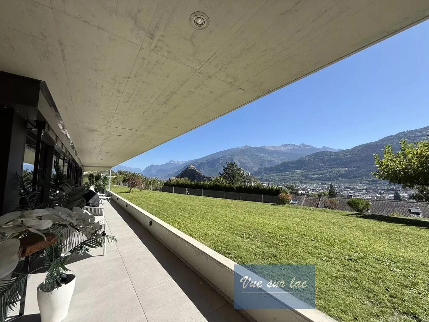 Appartamento moderno con vista mozzafiato a Sion - Foto 1 di 13