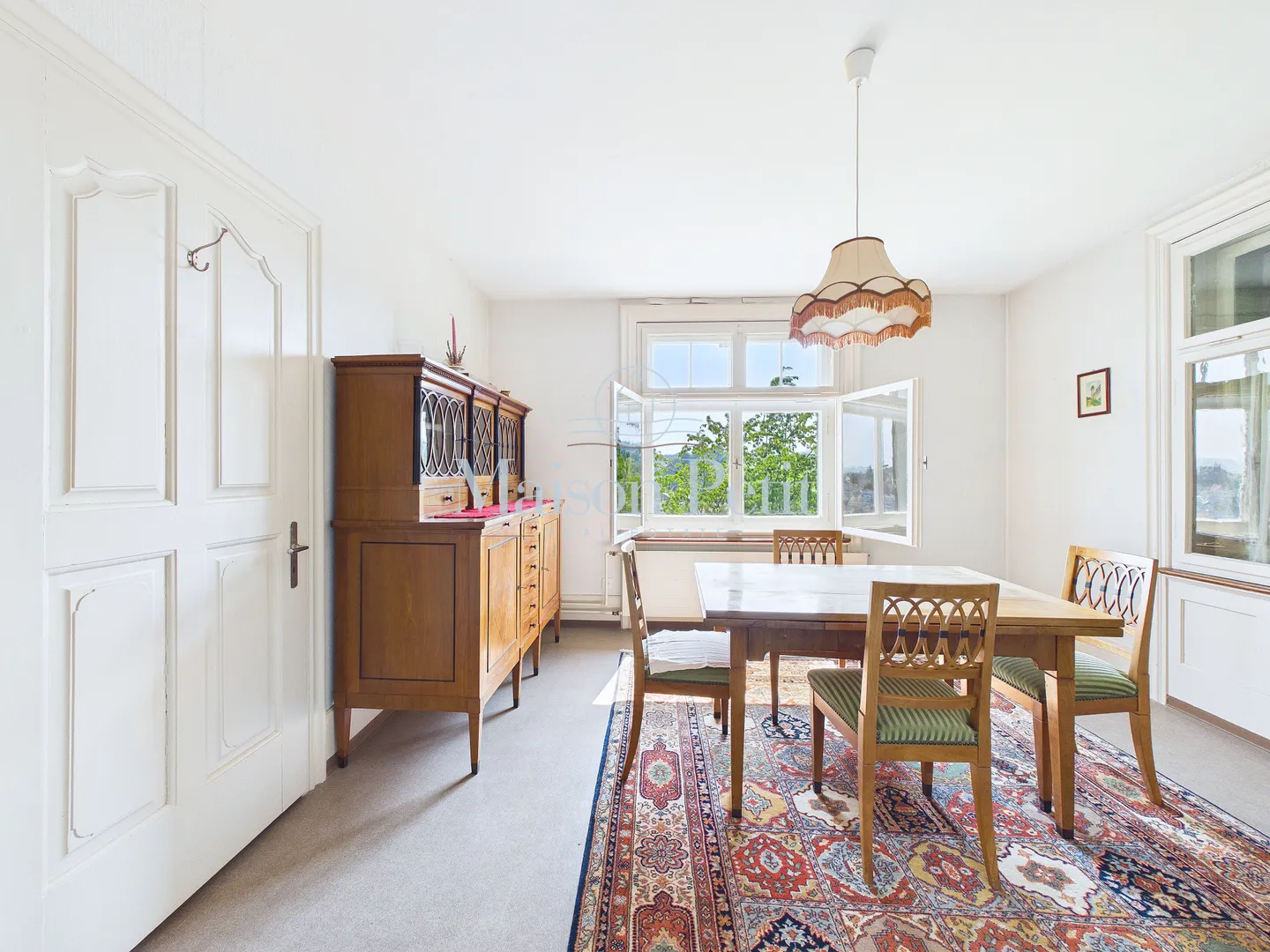 Historical 12.5-Room Villa with Grand Development Potential - Photo 1 of 3