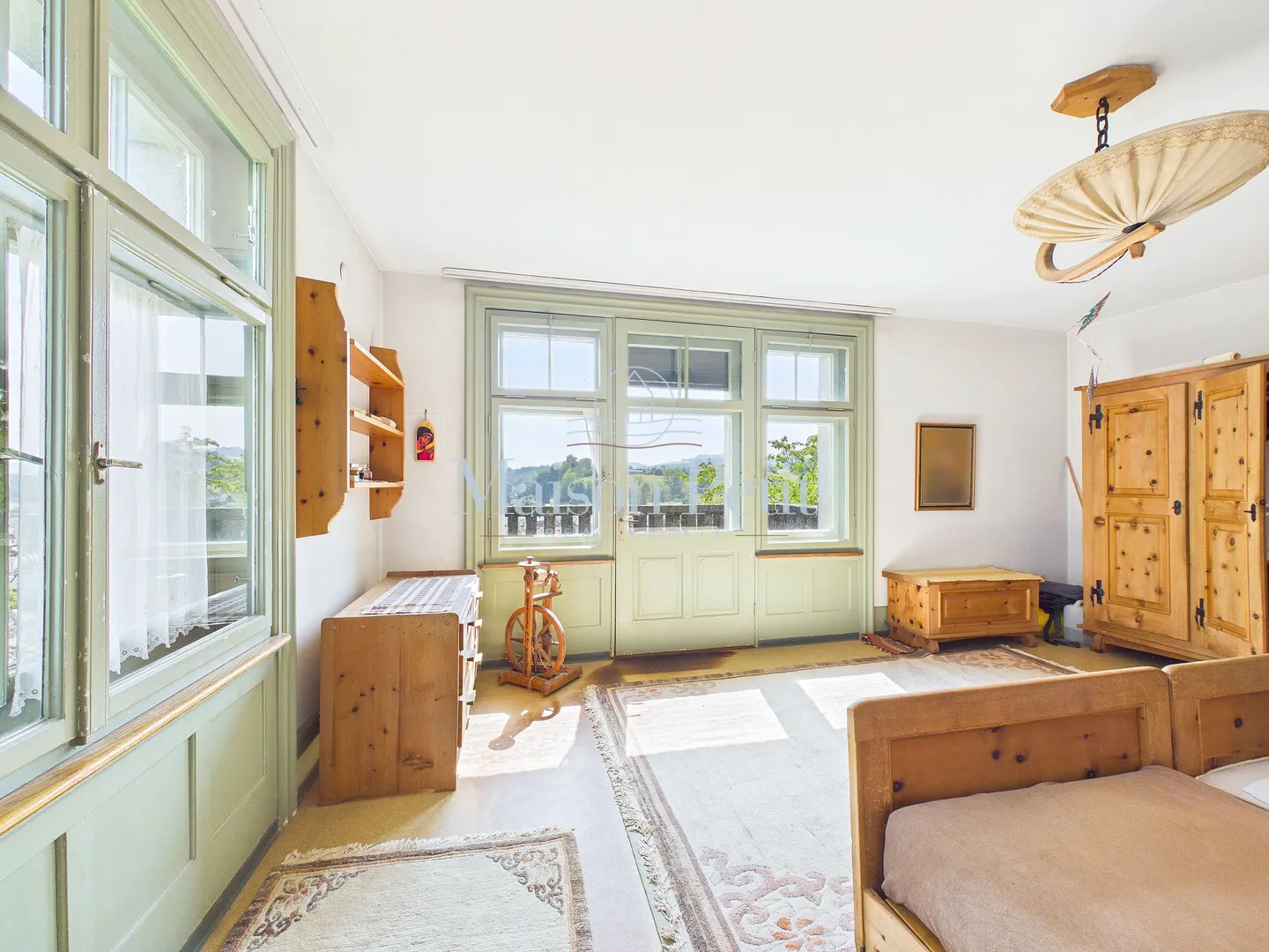 Historical 12.5-Room Villa with Grand Development Potential - Photo 2 of 3