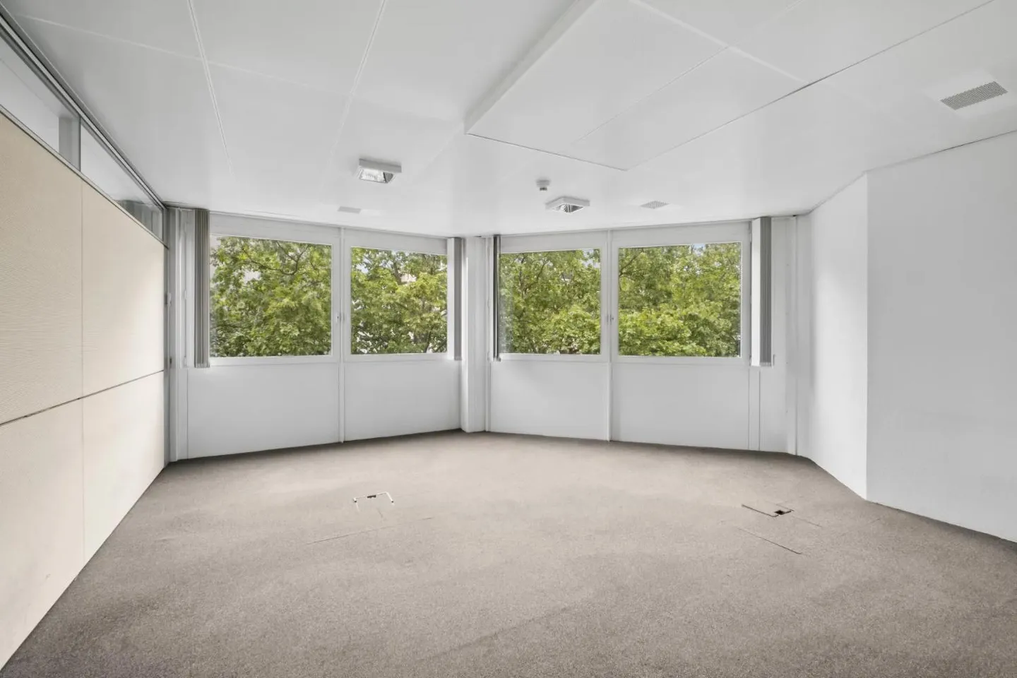 Office Spaces in Charmilles - Photo 9 of 13