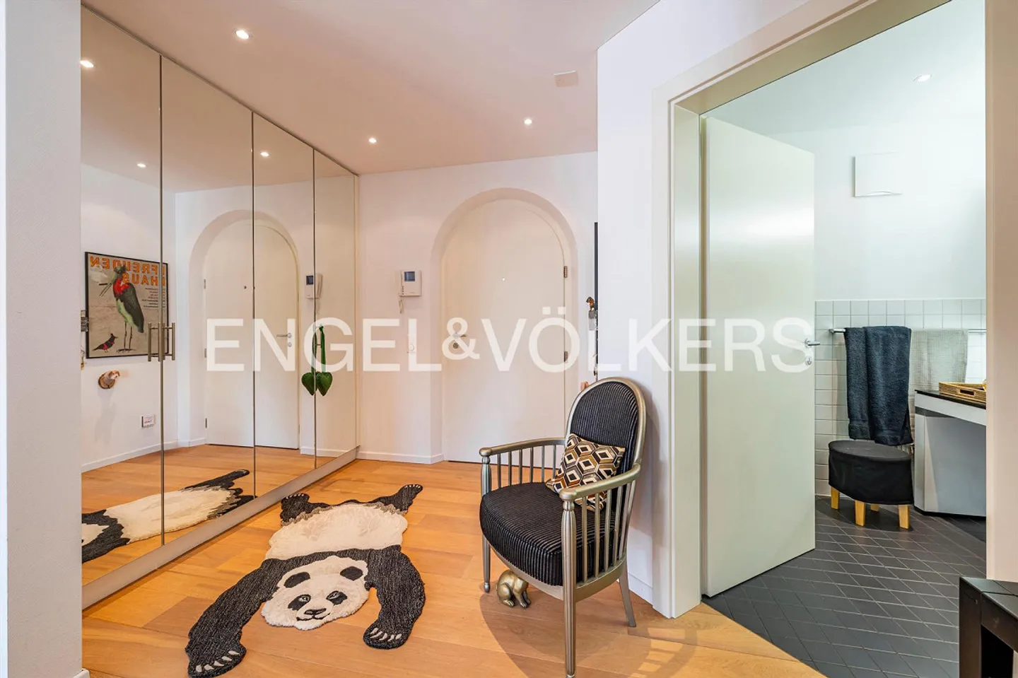 Stilvolles Apartment Nähe See - Foto 8 von 8