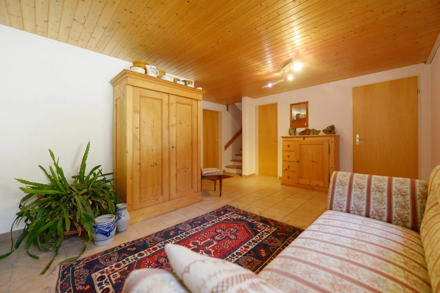 Opportunité - Grande maison unifamiliale avec beaucoup d'espace dans un emplacement ensoleillé - Photo 12 sur 18