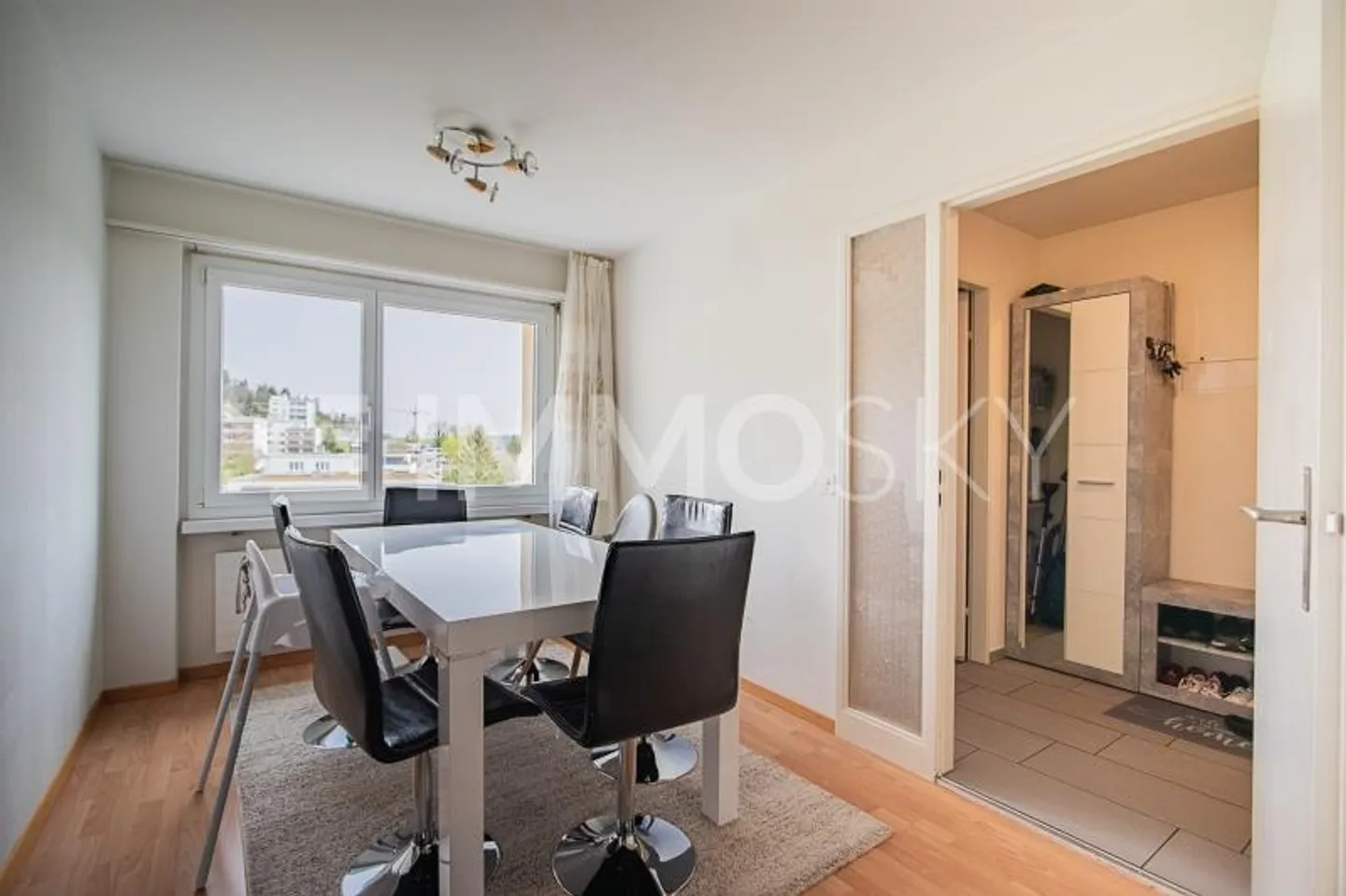 Apartment for sale - Photo 3 of 5