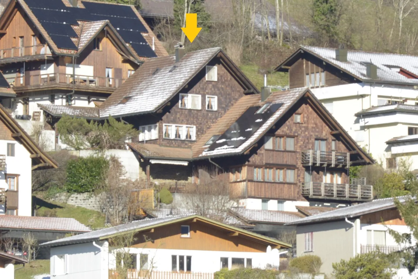 Opportunité - Grande maison unifamiliale avec beaucoup d'espace dans un emplacement ensoleillé - Photo 6 sur 18
