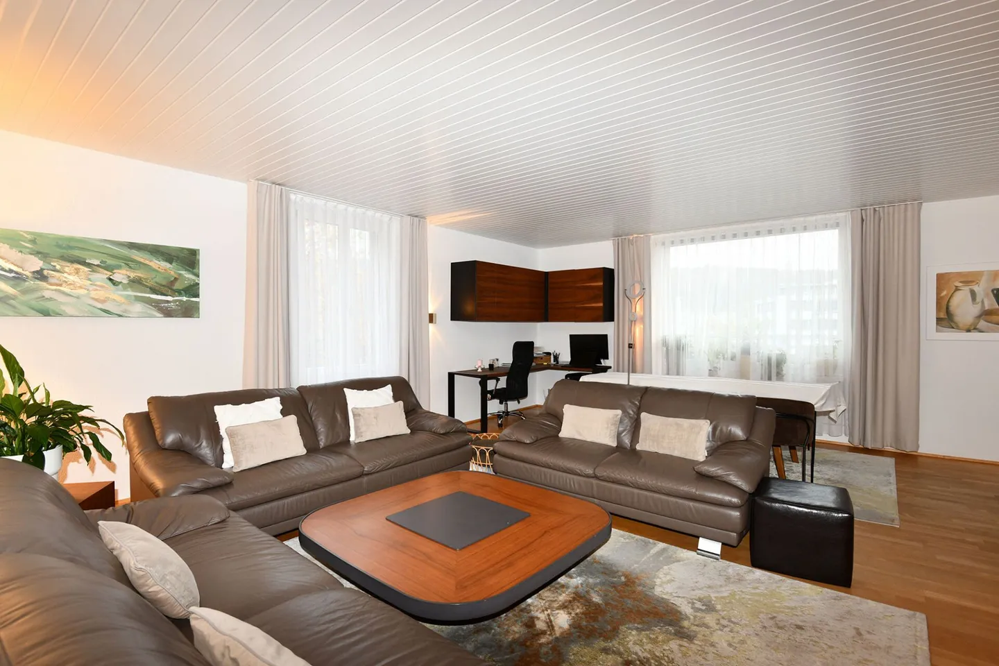 Spacious 5.5-room apartment in Wettingen - Photo 2 of 9