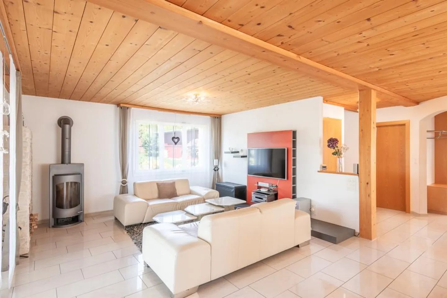 Vivere su circa 220m² con vista libera - Foto 2 di 7