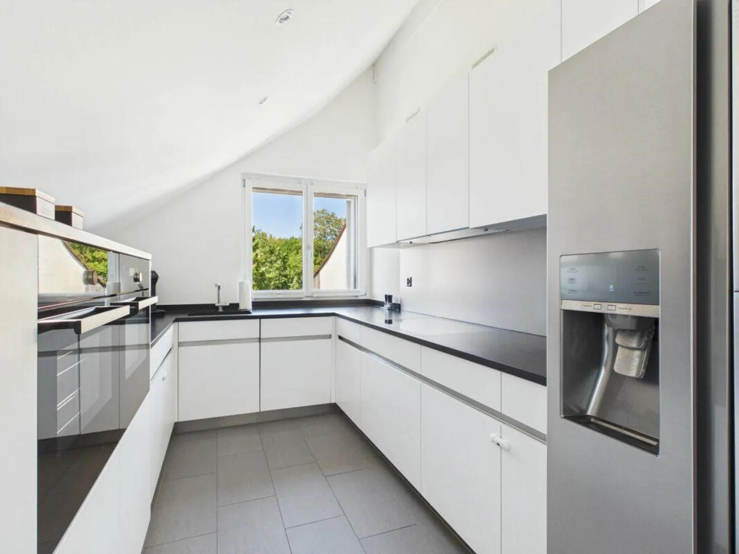Einzigartige Maisonette mit sonniger Terrasse - Foto 3 von 6