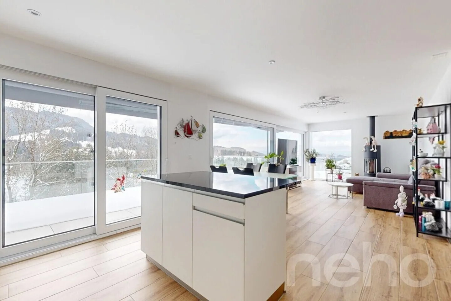 Living with a View: Stylish Terrace Apartment in Plasselb - Photo 12 of 12