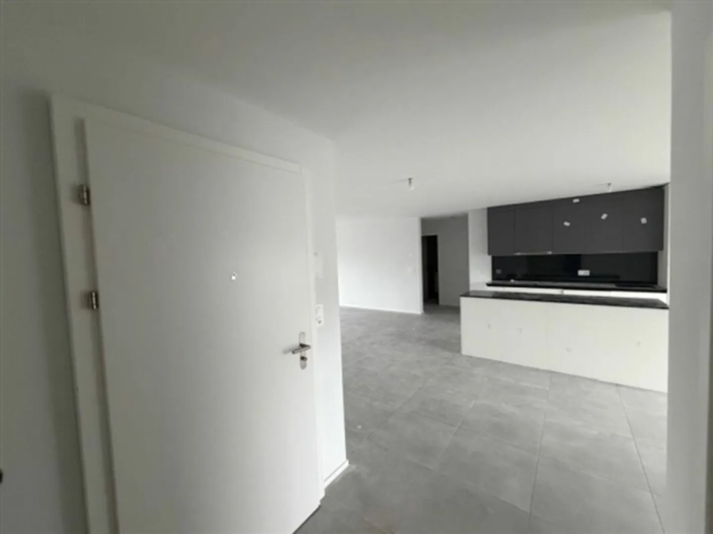 Neue 5,5-Zimmer-Wohnung in Farvagny - Foto 2 von 13