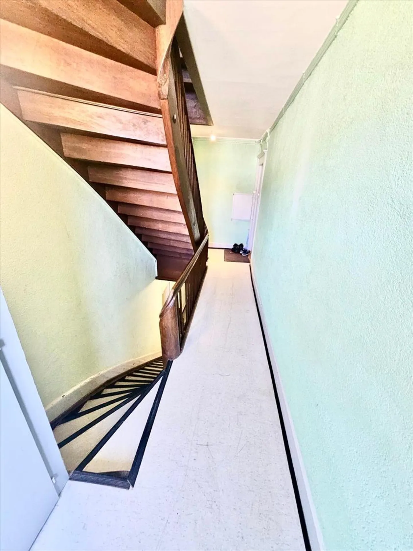 Mischgebäude - Foto 3 von 4