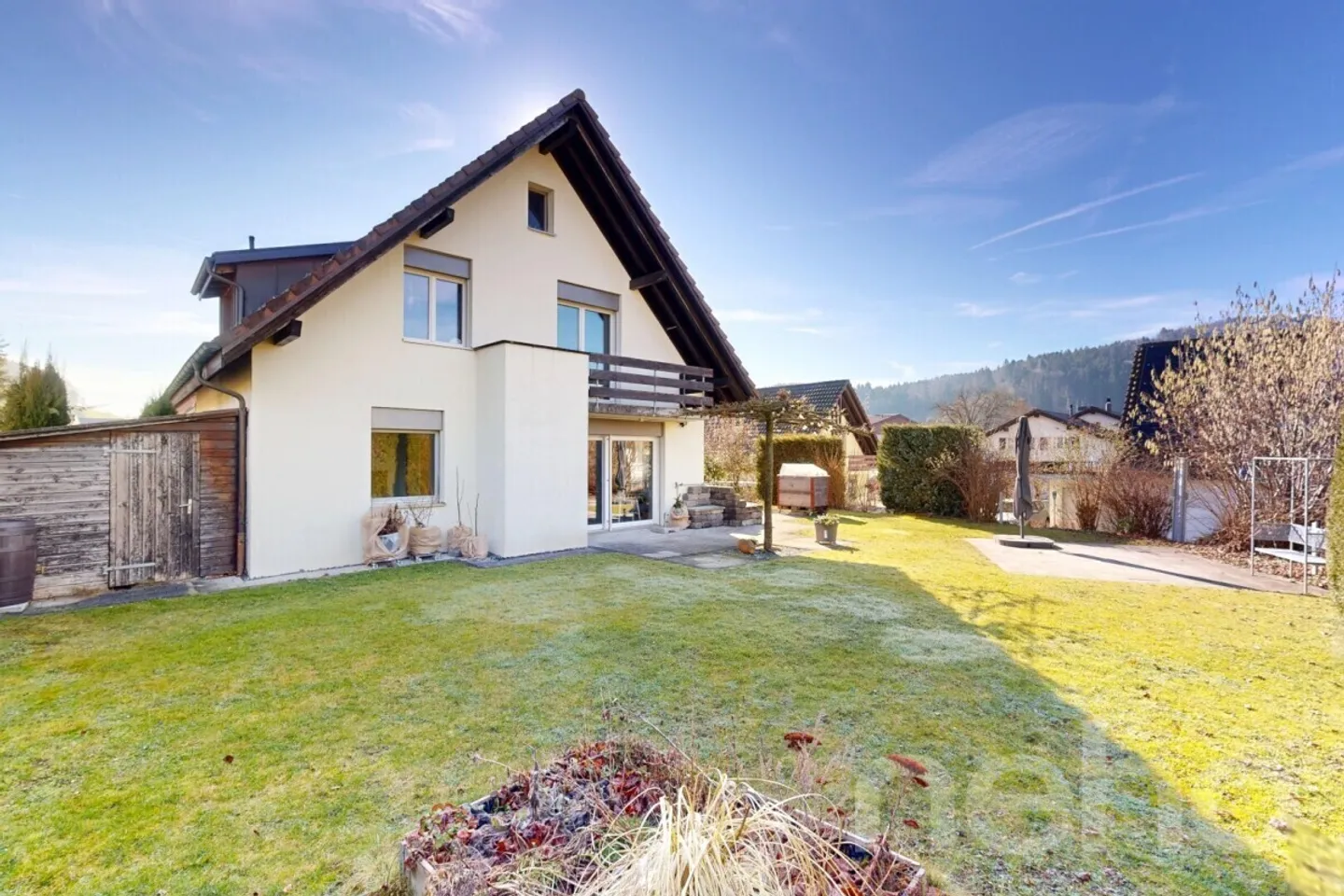 Maison familiale avec beaucoup d'espace, véranda et terrasse ensoleillée - Photo 12 sur 12