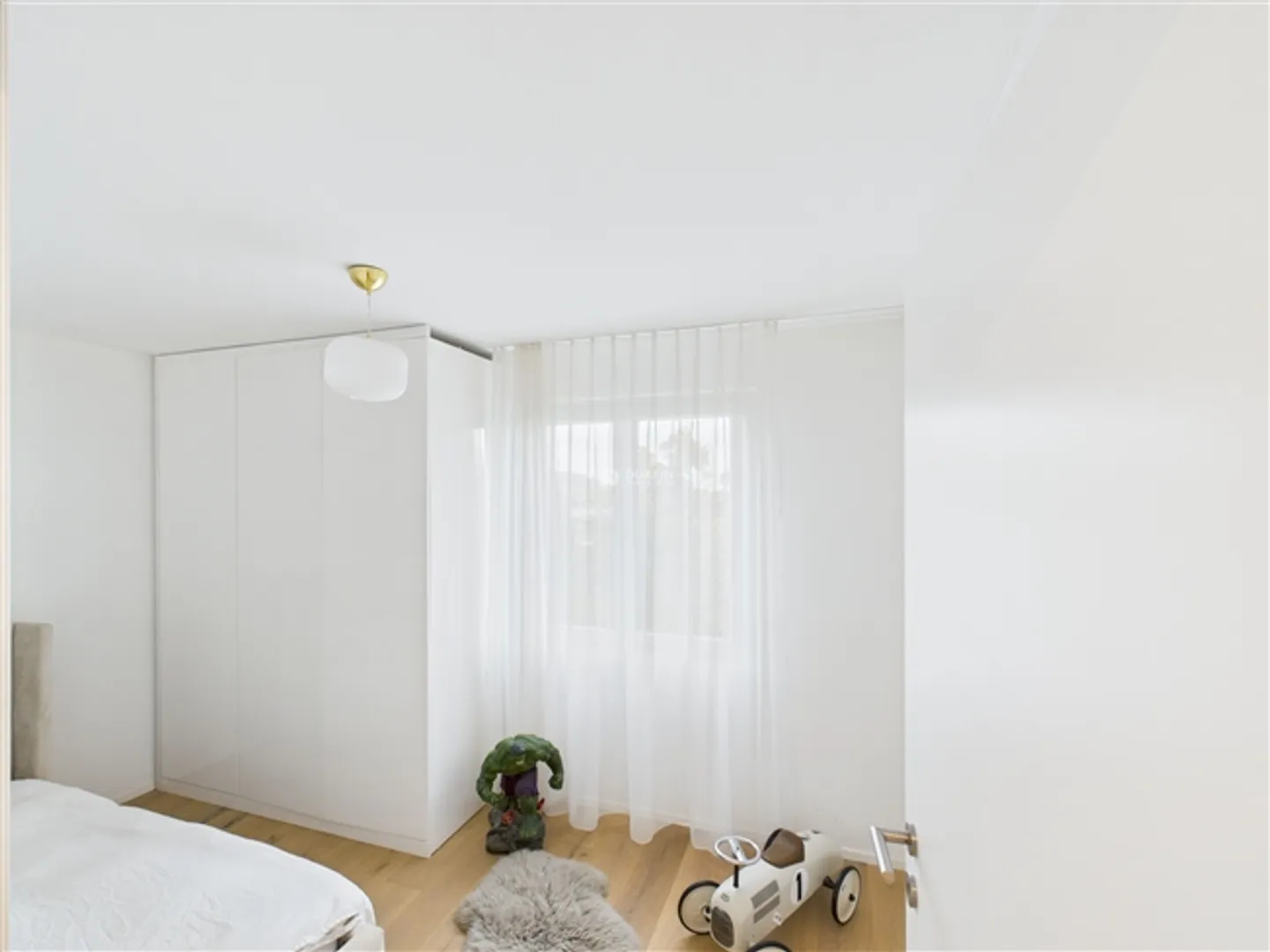 Maison individuelle rénovée de 5,5 pièces avec vue dégagée à Safenwil - Photo 9 sur 13